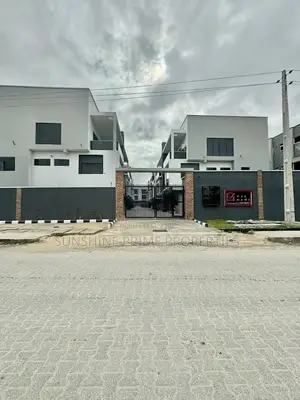 5bdrm Duplex in Ikate Elegunshi for sale