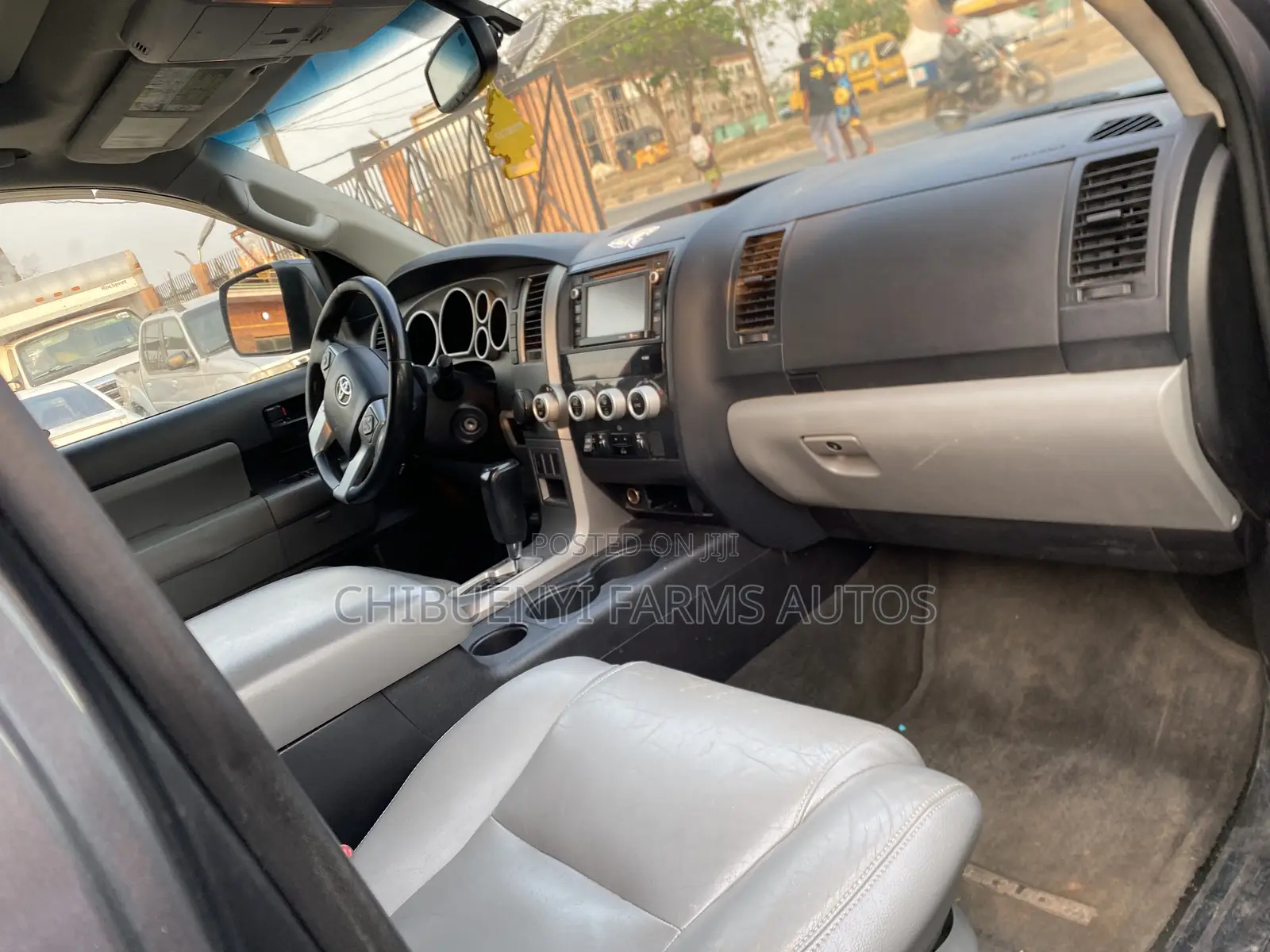 Toyota Sequoia 2016 Gray