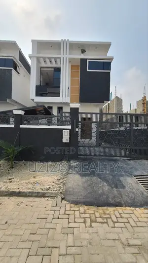 4bdrm Duplex in Vgc Extention for sale