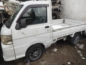 Daihatsu Hijet 2012 White