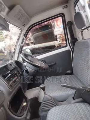 Daihatsu Hijet 2012 White
