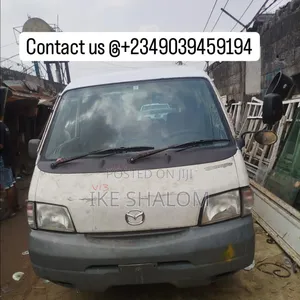 Photo - Mazda Bongo 2010 White