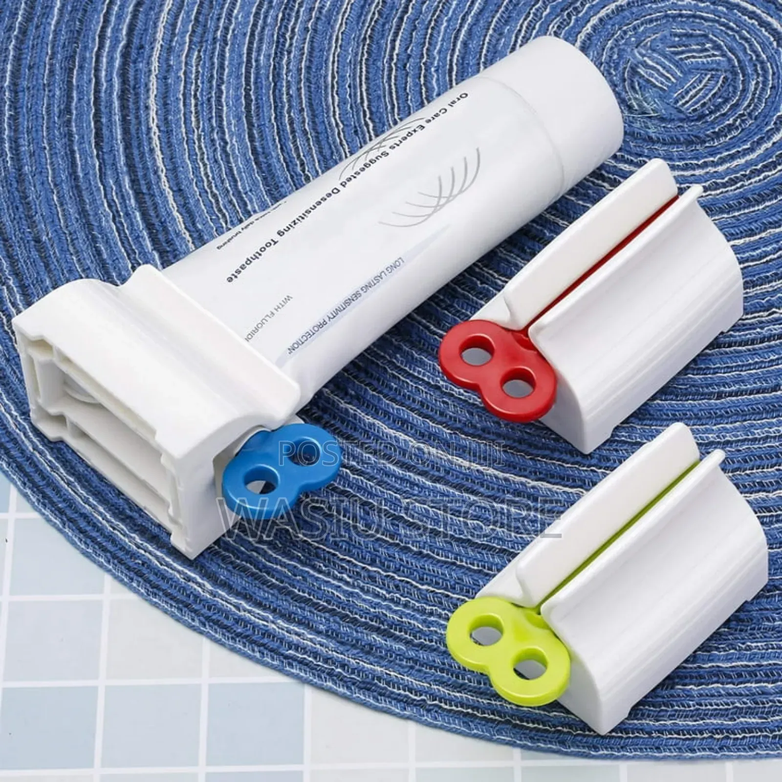 Rolling Tube Toothpaste Squeezer/Holder