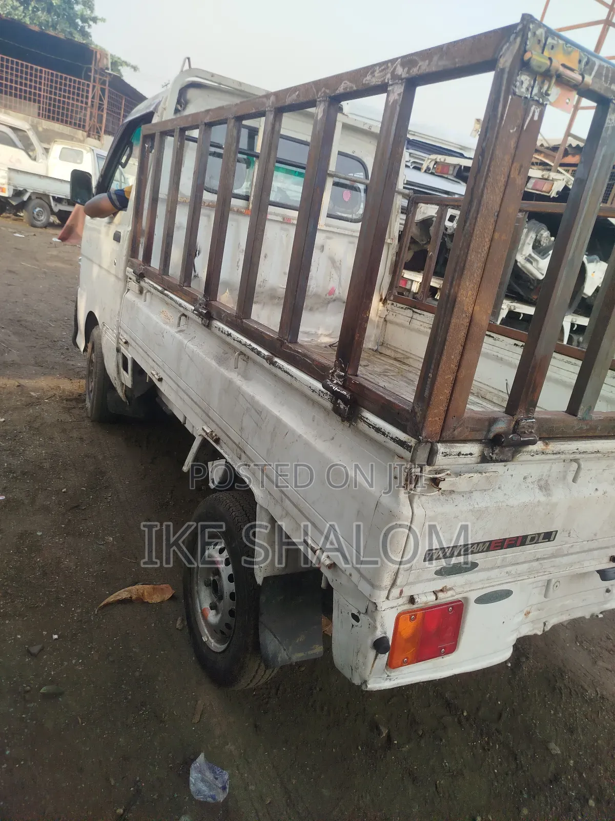 Daihatsu Hijet 2010 White