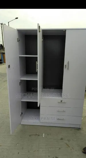 Newly Constructed Top Quality 4 by 6 Wardrobe With 3 Drawers