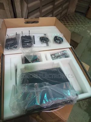 Taskar in Ear Wireless , 2 in 1 .