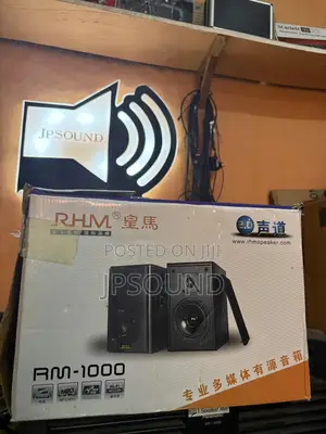 London Use Studio Monitor Speakers