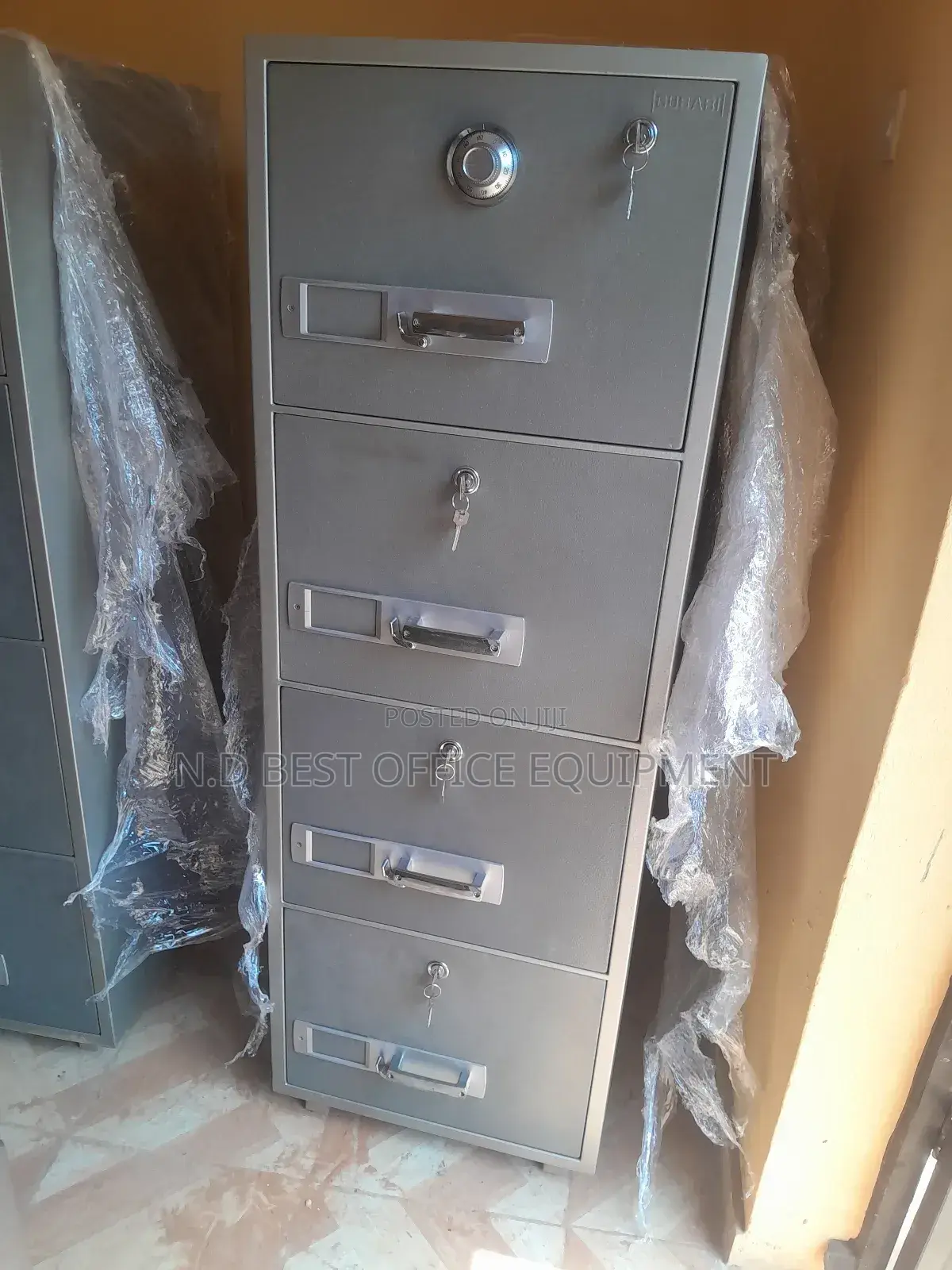 Important Four Drawings Fireproof Safe Cabinets