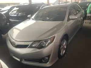 Toyota Camry 2013 Silver
