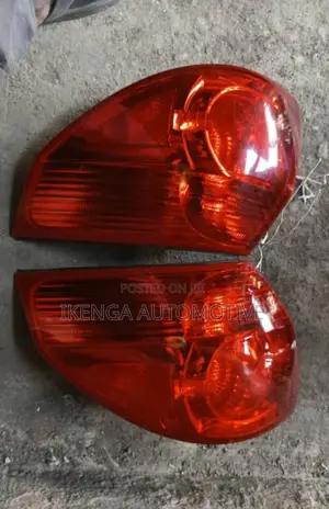 Rearlight Toyota Sienna 2006 Model