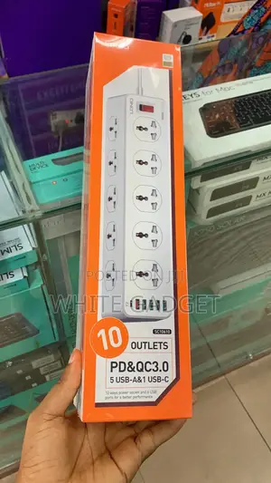 Photo - LDNIO SC10610 30W 6-port USB Charger Power Strip