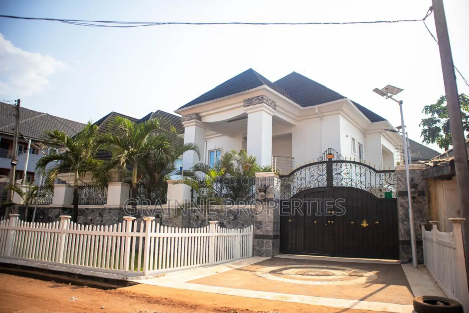 5bdrm Duplex in Owerri for sale