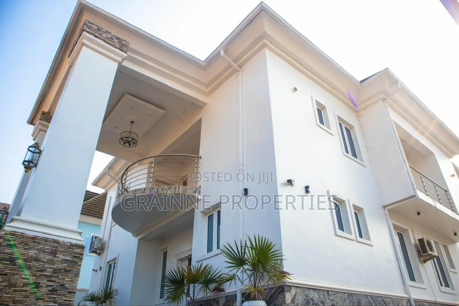 5bdrm Duplex in Owerri for sale