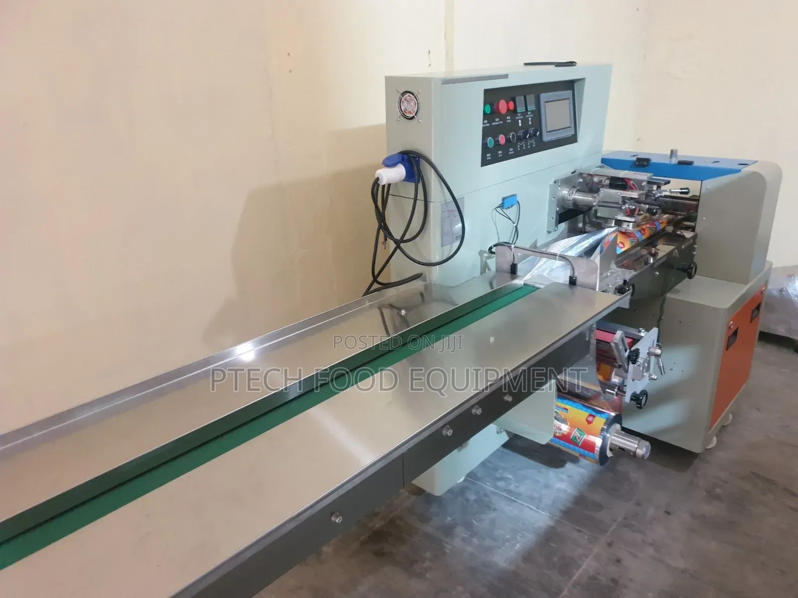 Flow Rapping and Sealing Machine