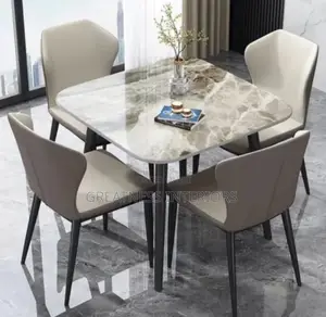 Quality Dining Table by 4 Seaters