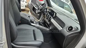 Mercedes-Benz GLB-Class GLB 250 4MATIC 2021 Silver