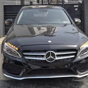 Mercedes-Benz C300 Luxury 4matic Sedan AWD (2.0L 4cyl 7A) 2017 Black
