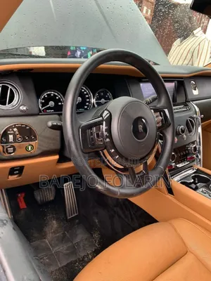 Rolls-Royce Cullinan Base 2019 Black