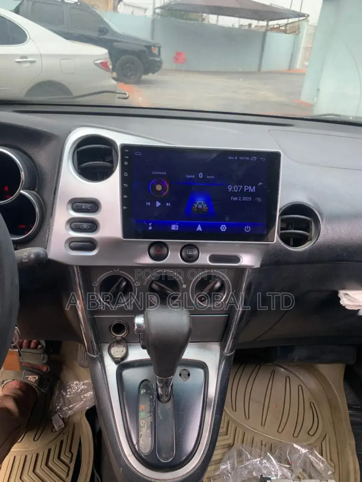 2002-2007 Toyota Matrix Android Navigation
