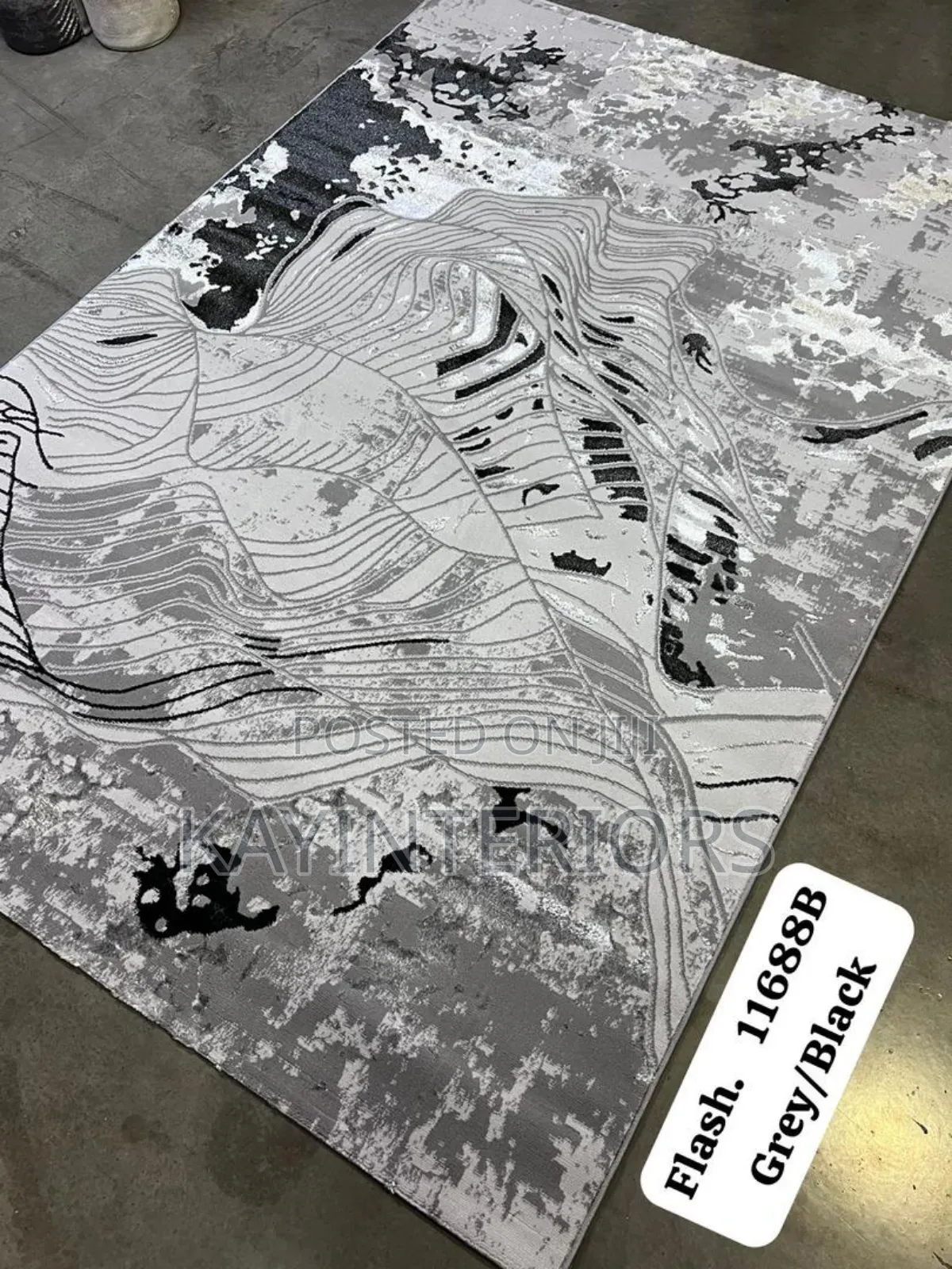 Mixed Black Center Rugs