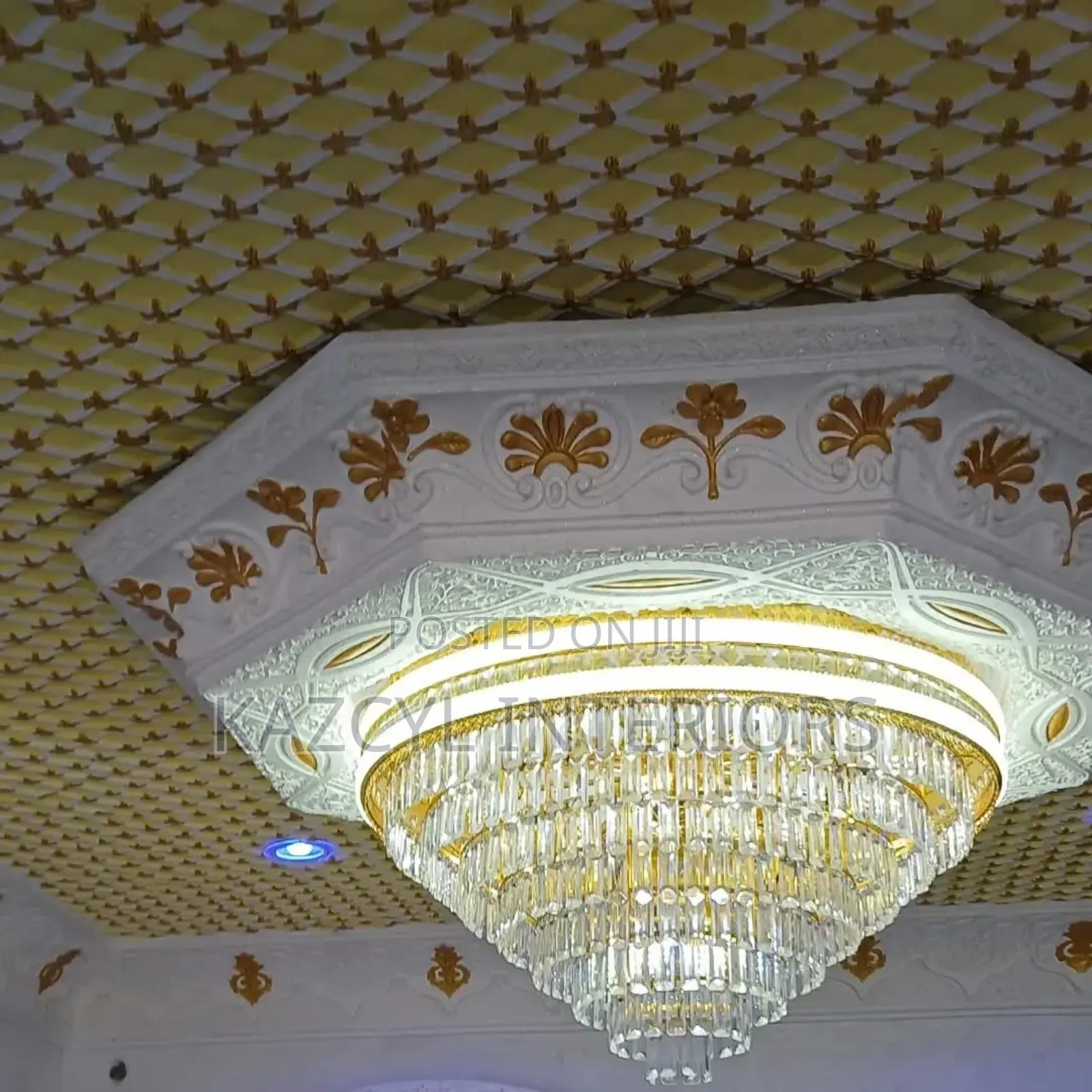 Luxurious Pop Ceiling