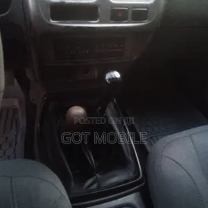 Nissan Frontier 2014 White