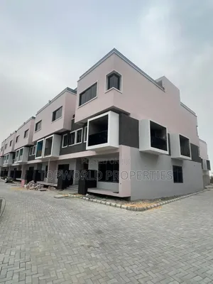 Furnished 4bdrm Duplex in Lekki Phase 1 for sale