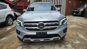 Mercedes-Benz GLB-Class GLB 250 4MATIC 2020 Silver