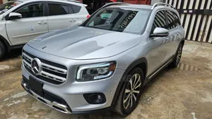 Mercedes-Benz GLB-Class GLB 250 4MATIC 2020 Silver