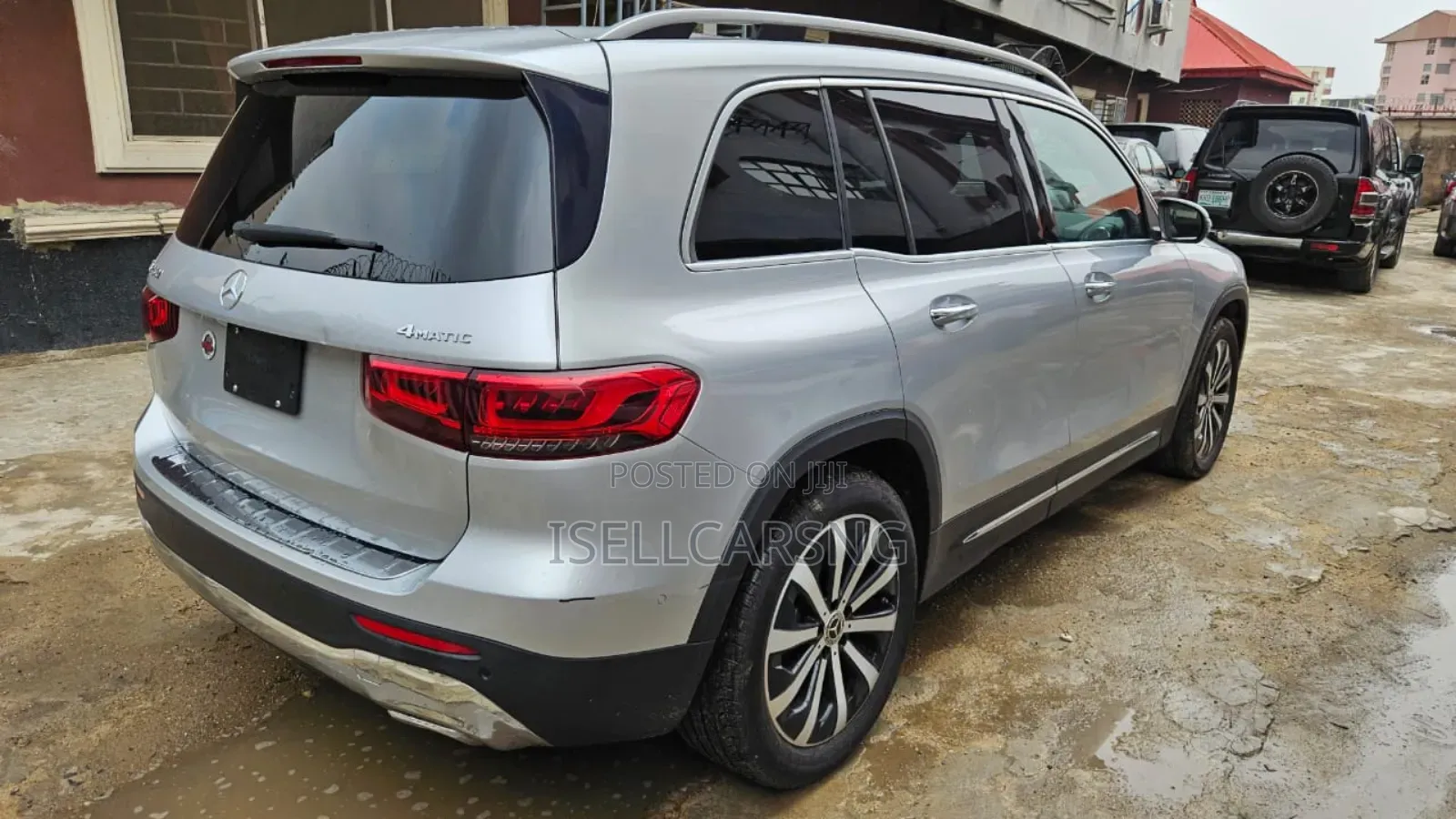 Mercedes-Benz GLB-Class GLB 250 4MATIC 2020 Silver