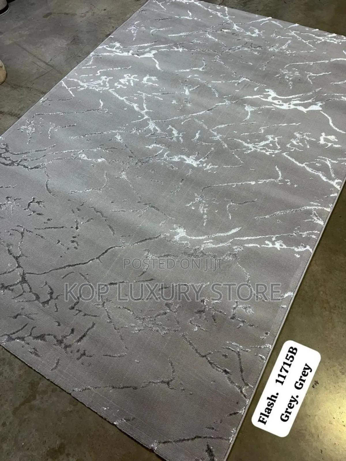 Quality Center Rug