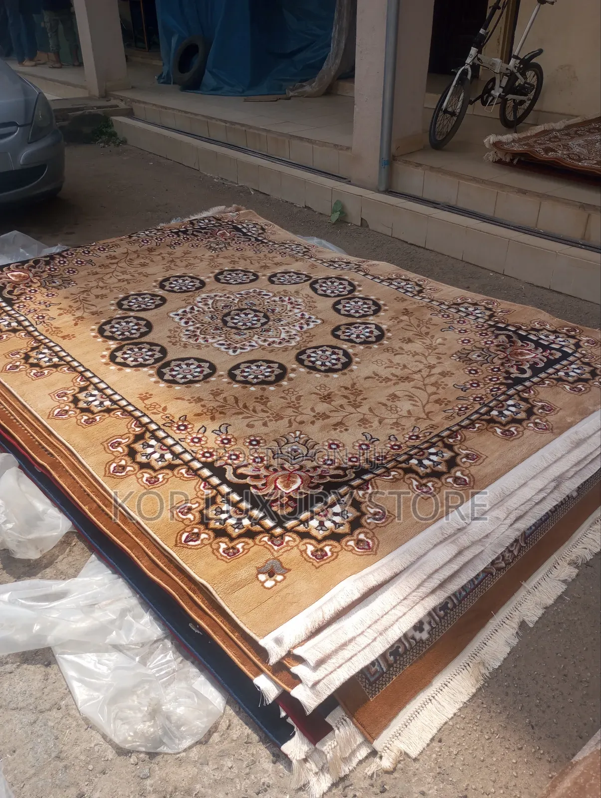 Quality Center Rug