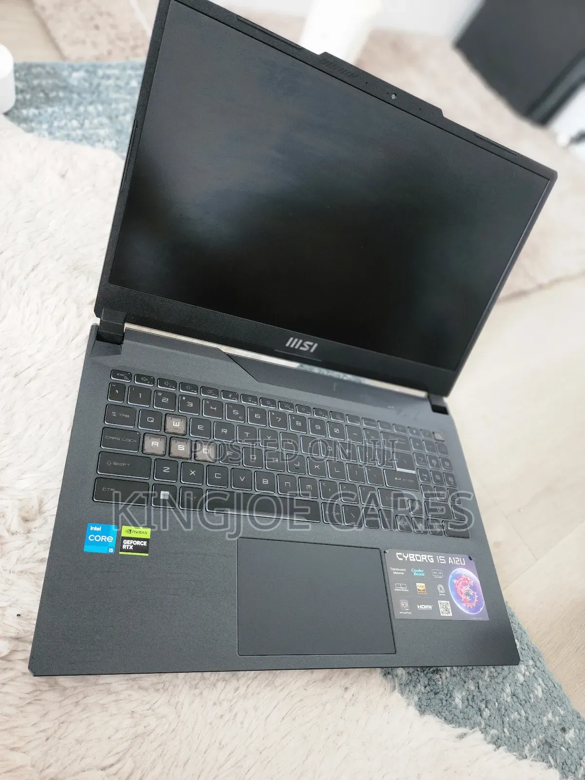Laptop MSI Cyborg 15 16GB Intel Core i5 SSD 512GB