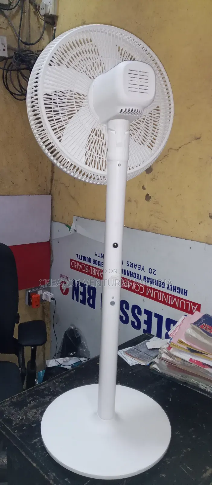 Solar Dc/Ac Rechargeable Standing Fan, Lithium Battery, 16"