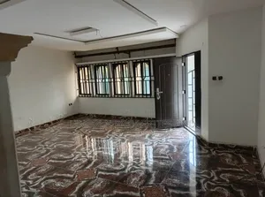 4bdrm Bungalow in Osongama Estate Uyo for sale