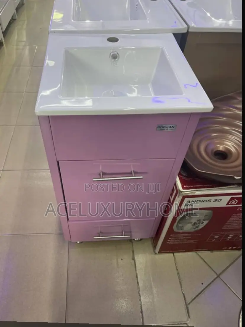 Single Cabinet