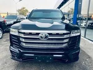 Toyota Land Cruiser 2022 Black