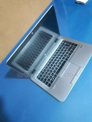 Photo - Laptop HP EliteBook 840 8GB AMD SSD 256GB