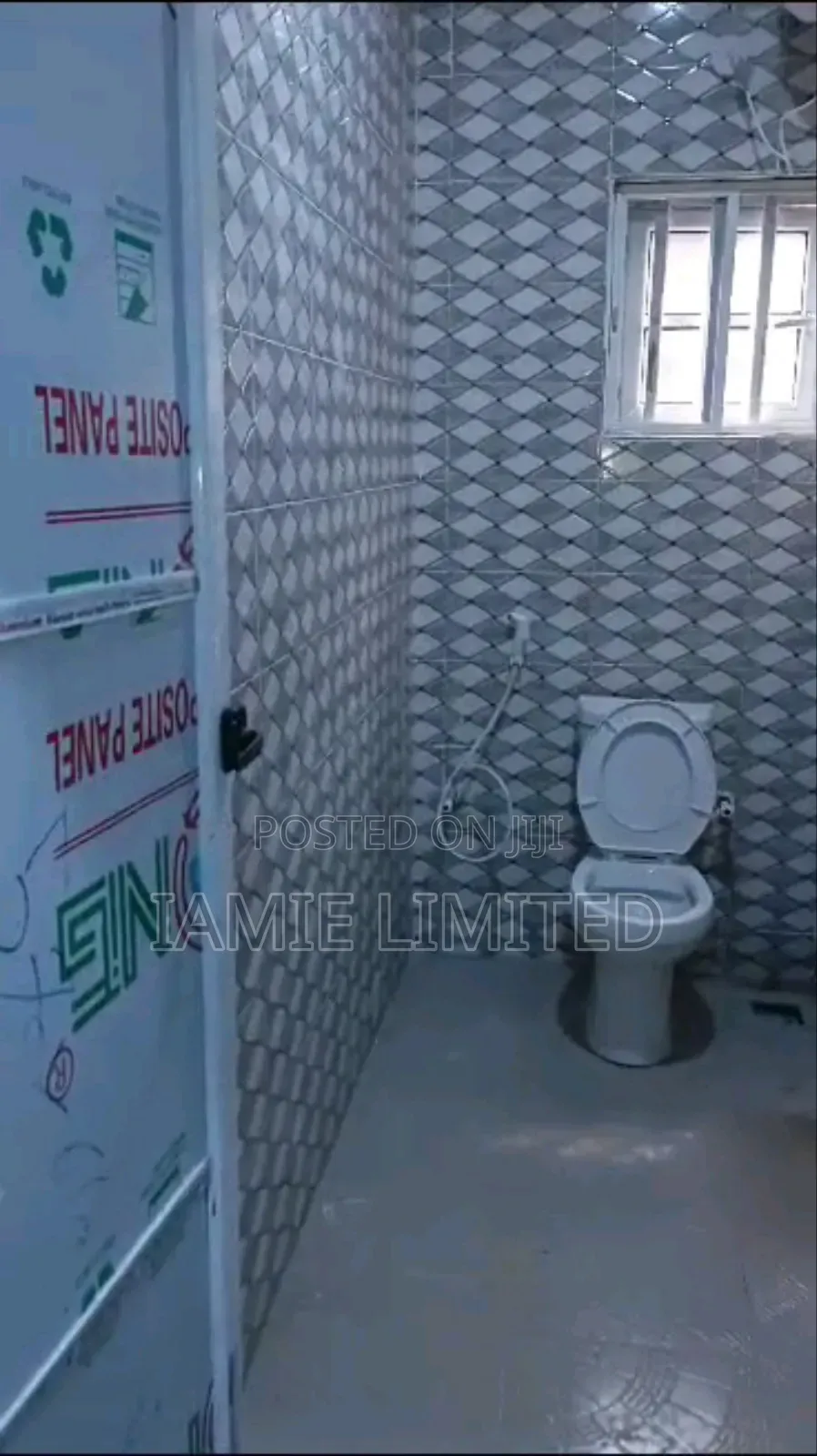 2bdrm Block of Flats in Nigercat, Warri for rent
