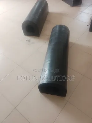 D Fender 300 by 300