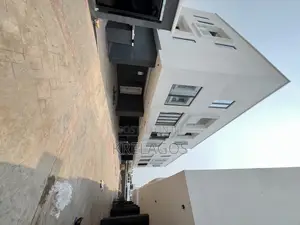 5bdrm Duplex in Orchid, Chevron for sale