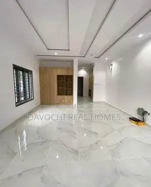 2bdrm Apartment in Lekki Phase1 for rent