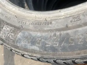 235/55/17 Michelin