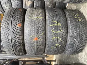 235/55/17 Michelin