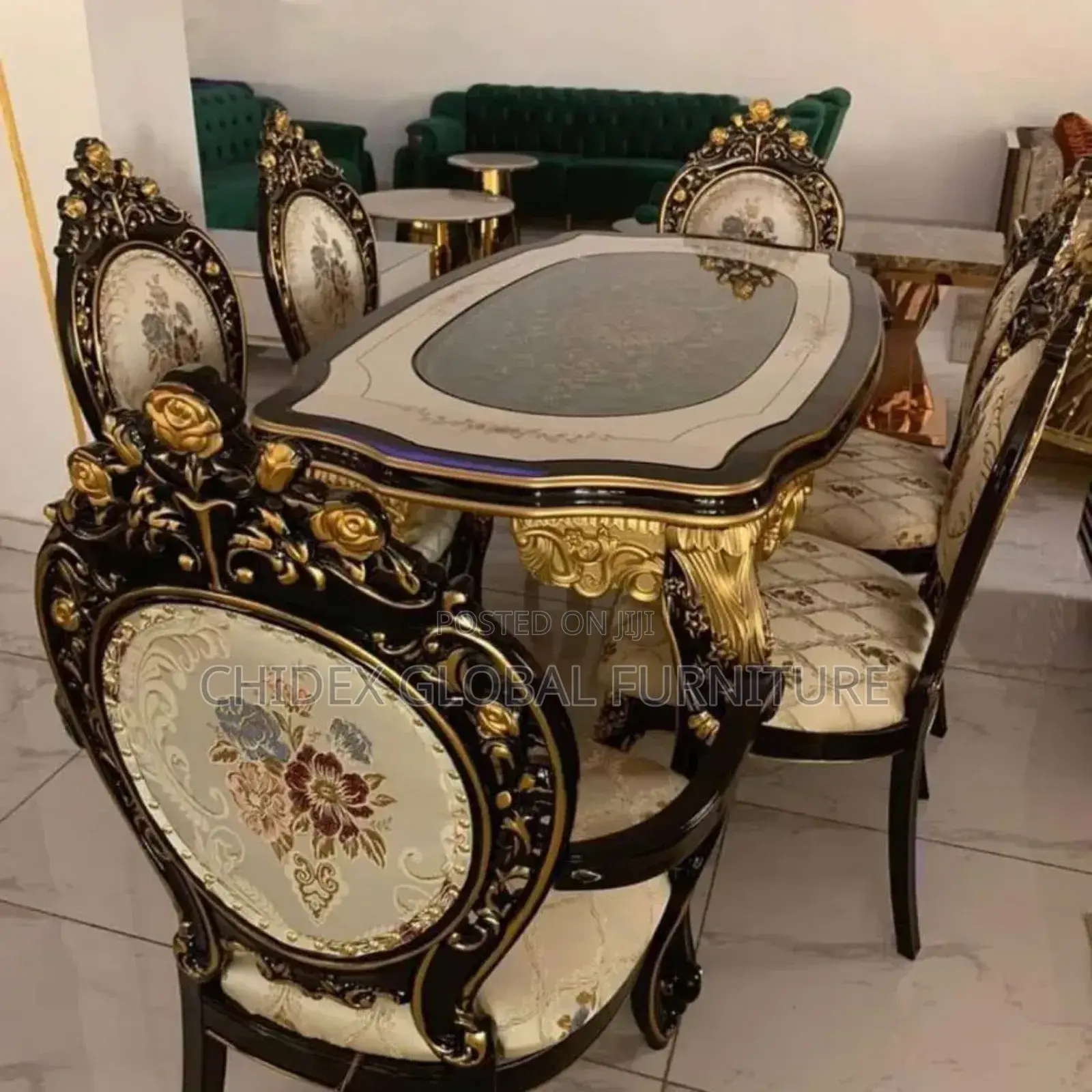 Royal Dining Table