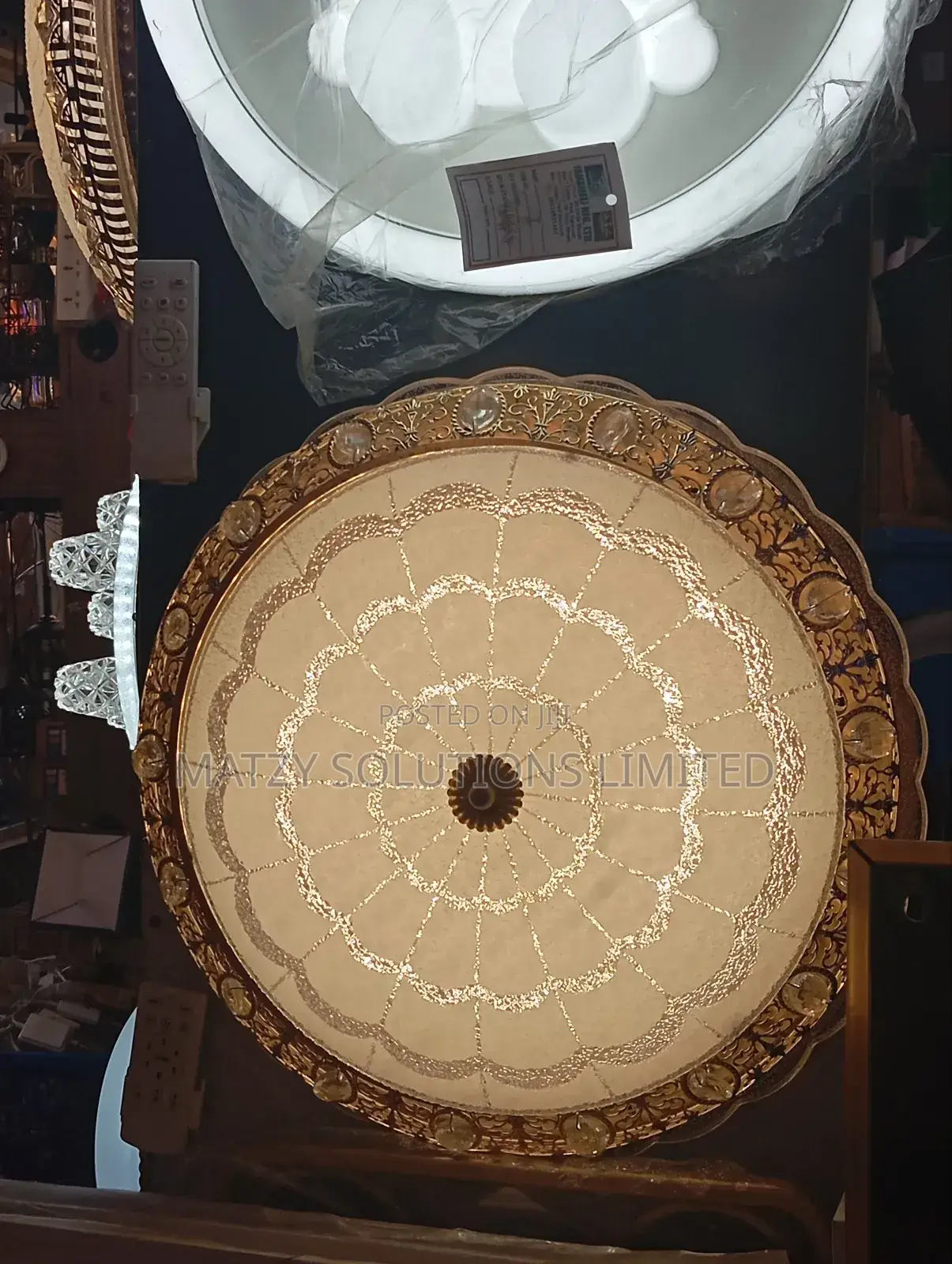 Ceiling Fittings