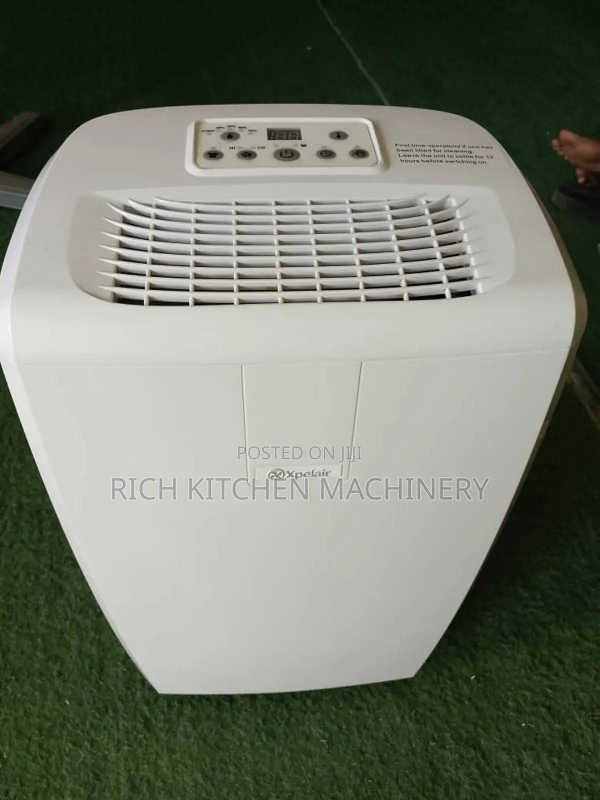 20litres Xpelair Dehumidifier