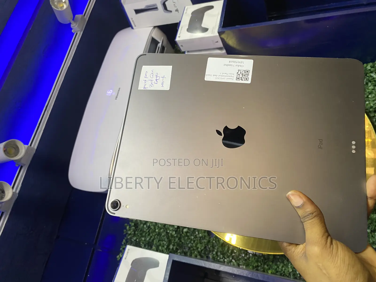 Apple iPad Pro 11 (2020) 64 GB Gray