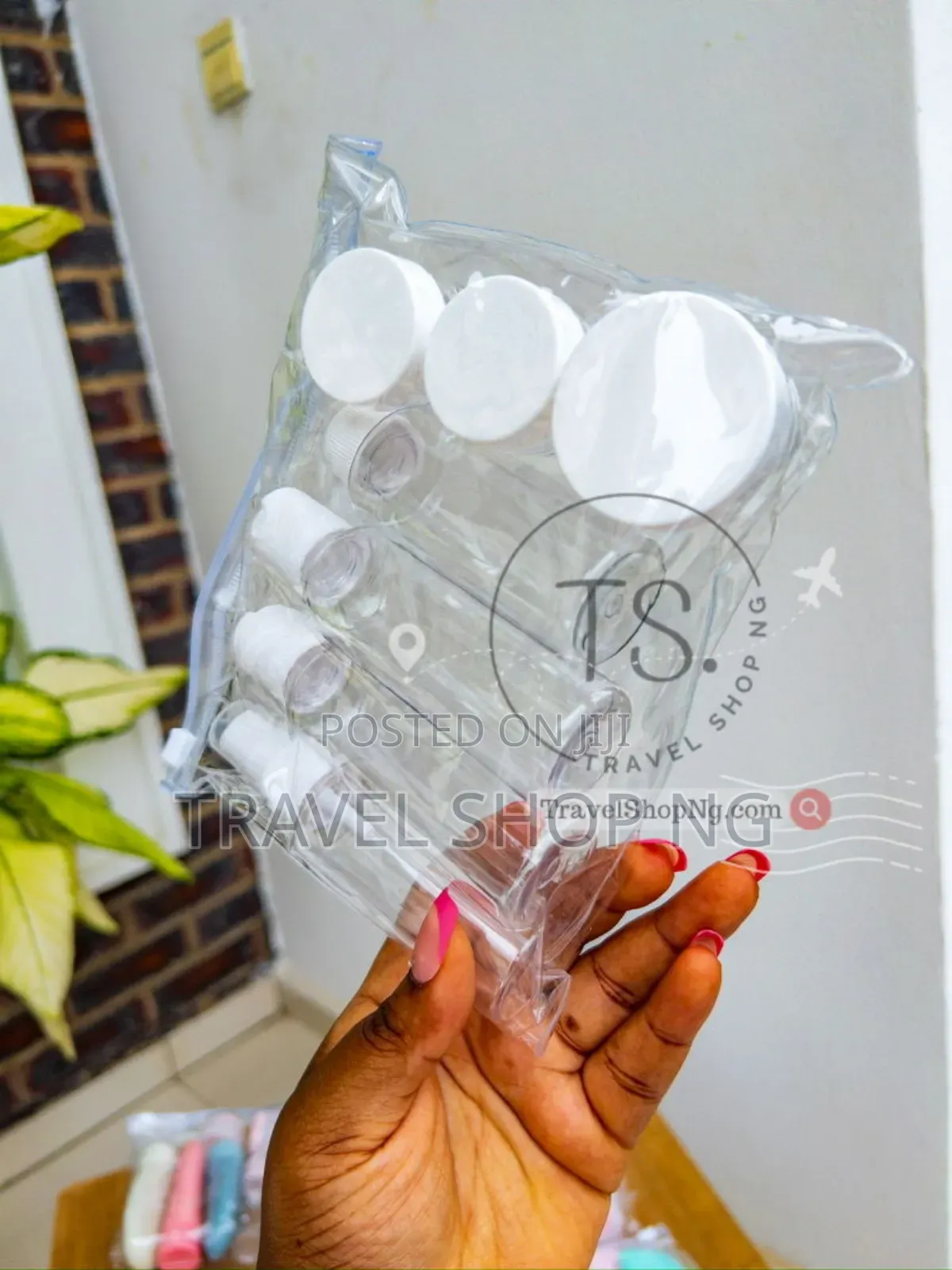 7pcs TSA Plastic Containers