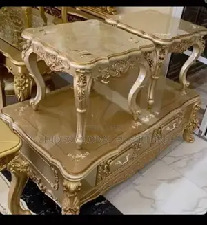 Wooden Royal Center Table and Stools